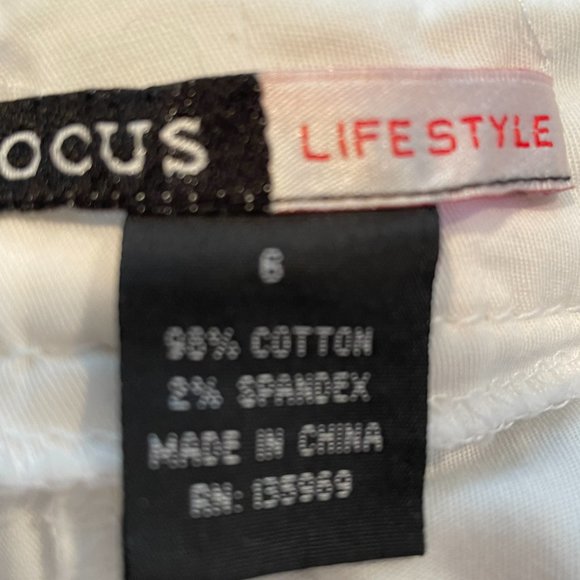 Focus Life Style Womens Straight Leg Stretch Denim Jeans White Size 6 - Picture 4 of 4